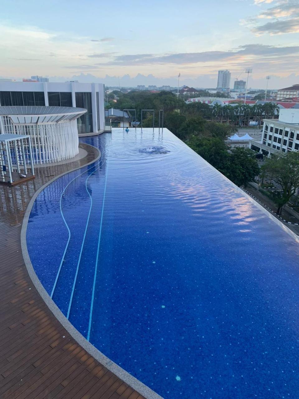 Apartment  Kota Bharu Exterior foto